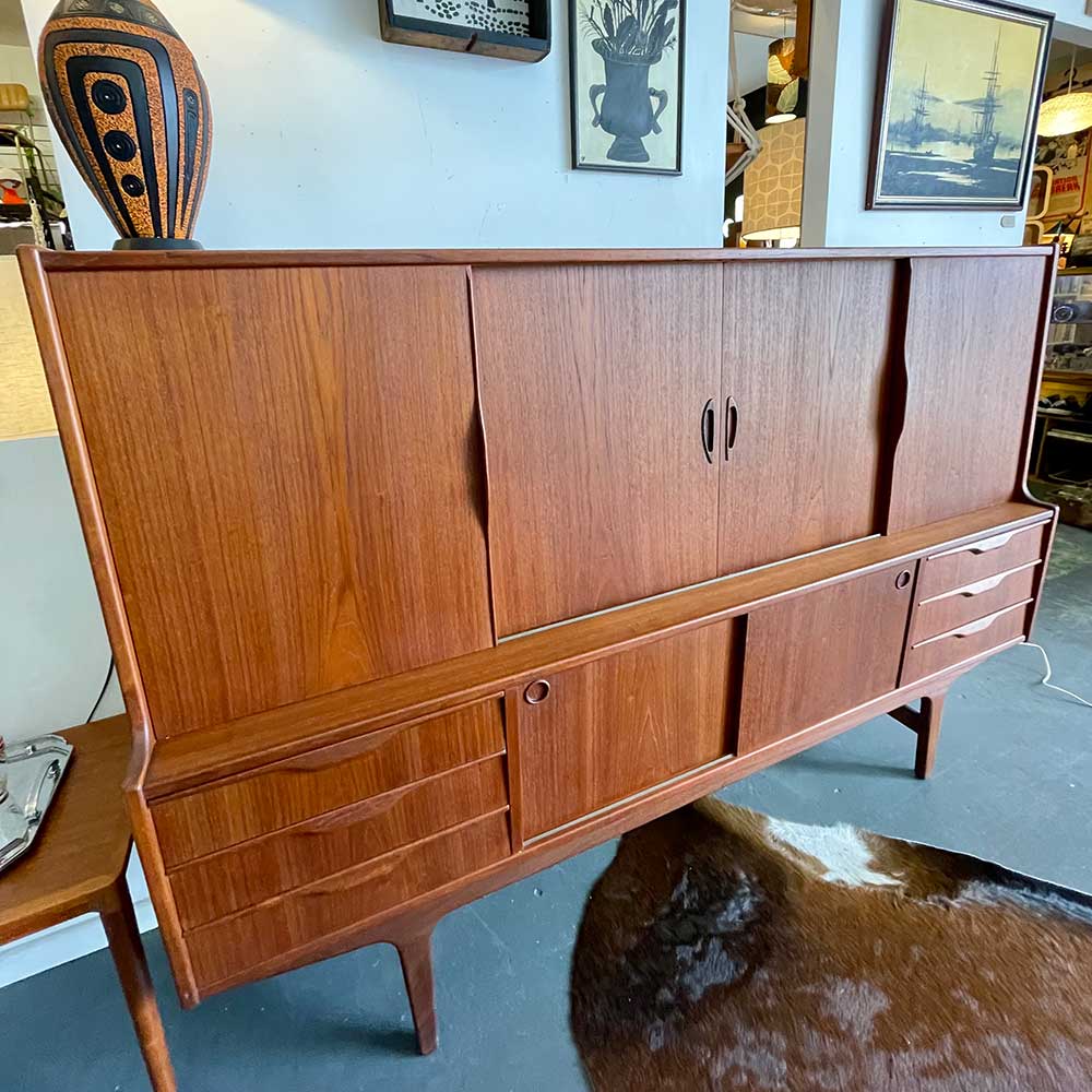mid century modern large teak credenza - Image 2